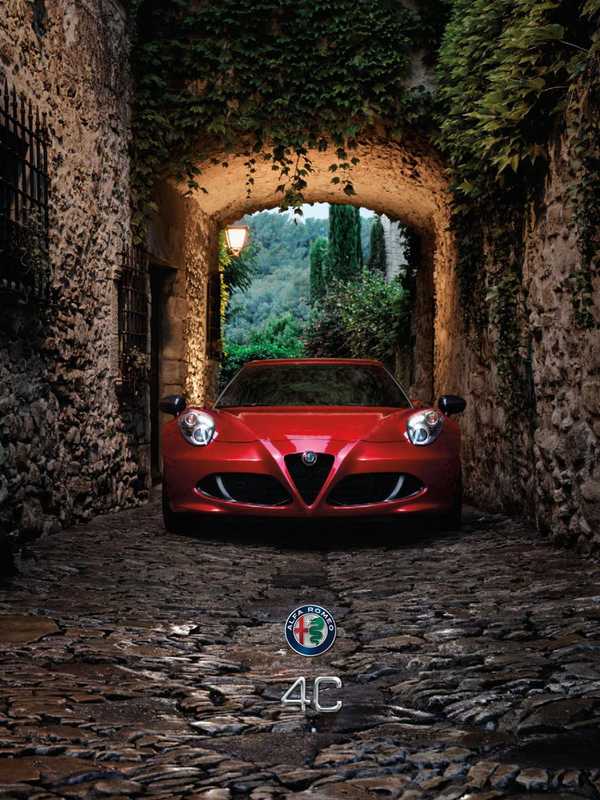 alfa-romeo-4c-owners-manual-2017.pdf